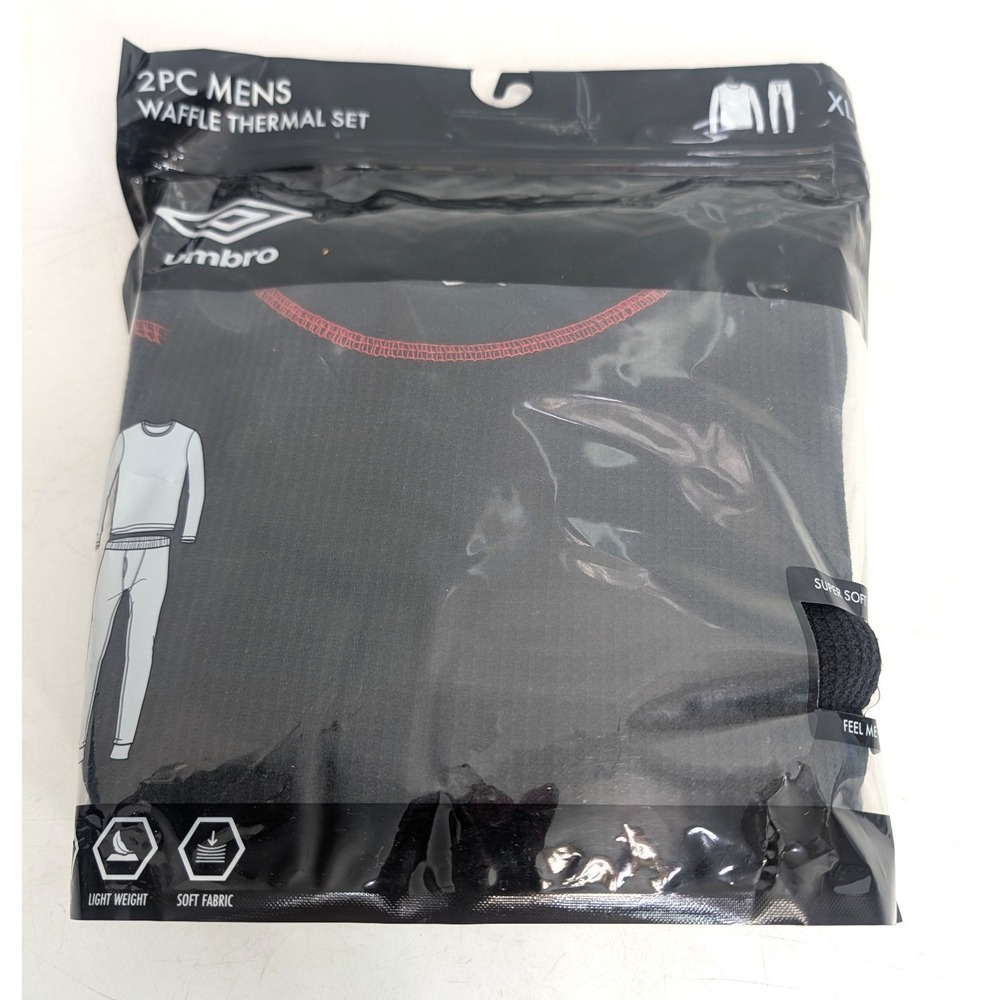 Umbro Men's Waffle Thermal Base Layer 2pc Set - SIZE XL in Black